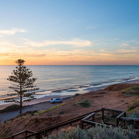 Sun & Surf Aldinga Beach Apartment מראה חיצוני תמונה